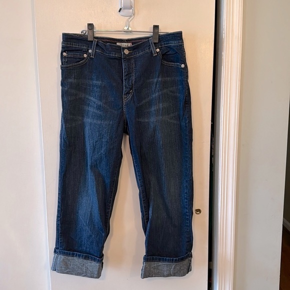 Levi's perfect slimming 548 capri with stretch size 16 dark wash - Picture 1 of 4